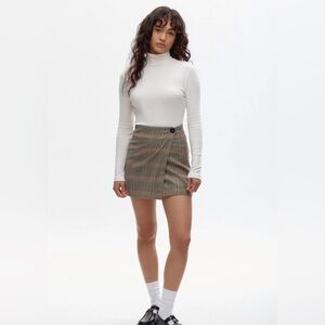 Kotn fitted turtleneck